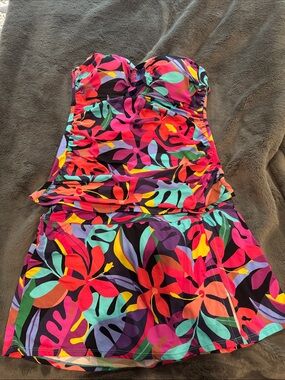 Bleu Rod Beater women’s Floral Multicolor Two Piece Swim suit